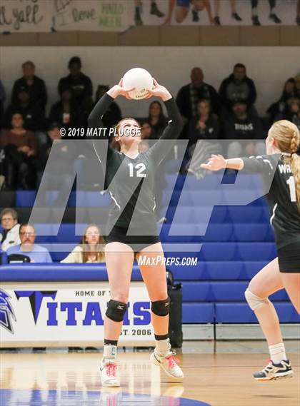 Thumbnail 3 in Frontier vs. Tehachapi photogallery.