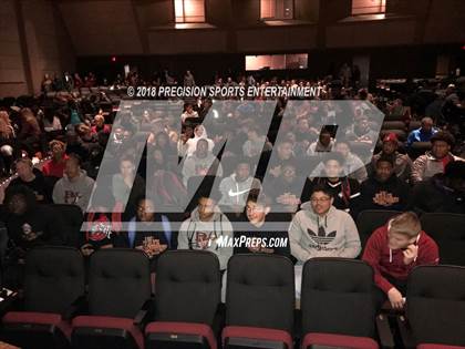 Thumbnail 3 in Pinson Valley TOC Ceremony photogallery.