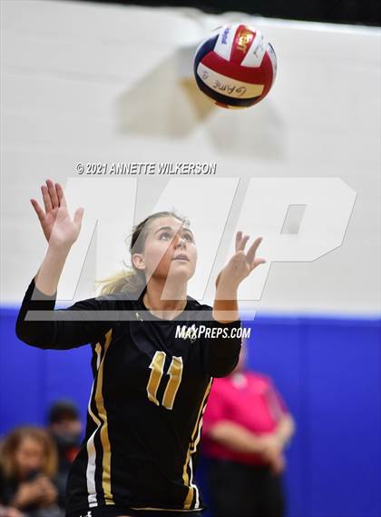 Thumbnail 2 in Steinbrenner vs. Bishop Moore (Nike Tournament of Champions) photogallery.