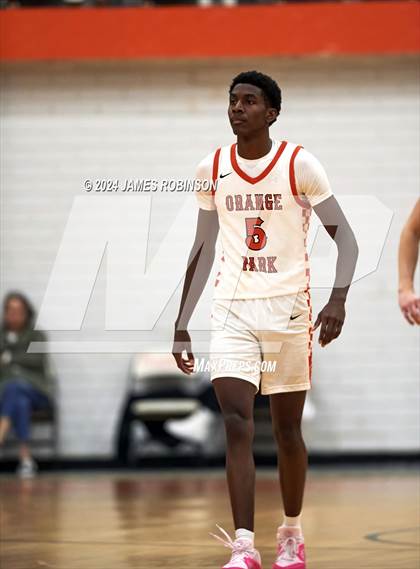 Thumbnail 1 in Orange Park vs Bolles (Battle For the Island) photogallery.