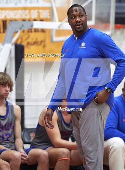 Thumbnail 1 in Orange Park vs Bolles (Battle For the Island) photogallery.
