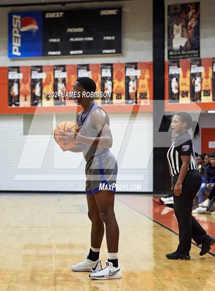 Thumbnail 3 in Orange Park vs Bolles (Battle For the Island) photogallery.