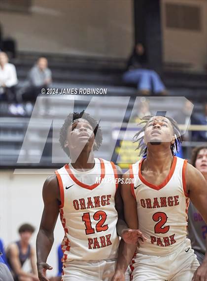Thumbnail 1 in Orange Park vs Bolles (Battle For the Island) photogallery.