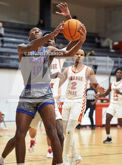 Thumbnail 2 in Orange Park vs Bolles (Battle For the Island) photogallery.