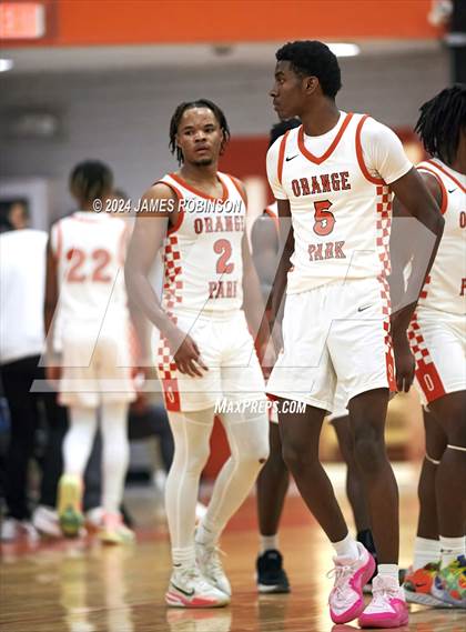 Thumbnail 3 in Orange Park vs Bolles (Battle For the Island) photogallery.
