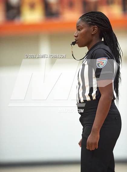 Thumbnail 1 in Orange Park vs Bolles (Battle For the Island) photogallery.