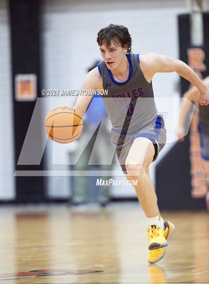 Thumbnail 3 in Orange Park vs Bolles (Battle For the Island) photogallery.