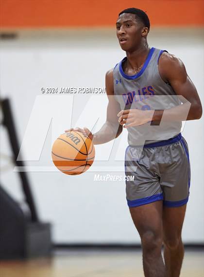 Thumbnail 1 in Orange Park vs Bolles (Battle For the Island) photogallery.