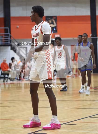 Thumbnail 1 in Orange Park vs Bolles (Battle For the Island) photogallery.