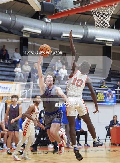 Thumbnail 3 in Orange Park vs Bolles (Battle For the Island) photogallery.