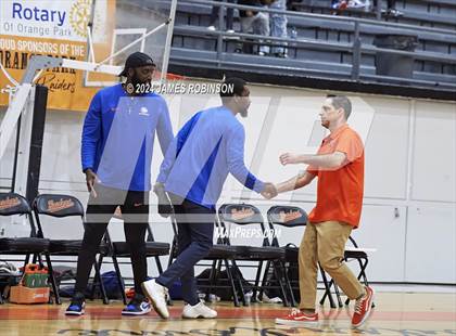 Thumbnail 2 in Orange Park vs Bolles (Battle For the Island) photogallery.