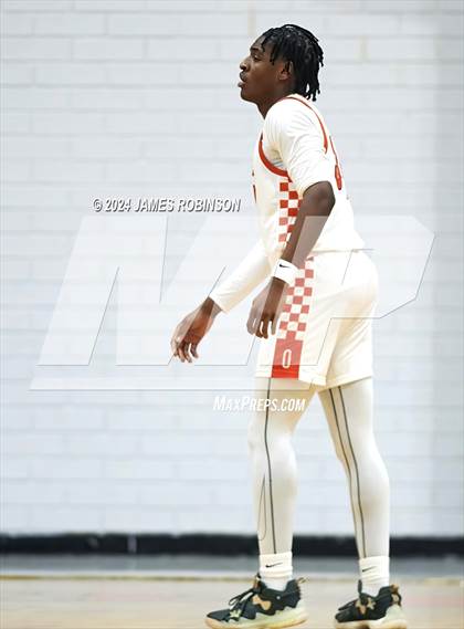 Thumbnail 2 in Orange Park vs Bolles (Battle For the Island) photogallery.