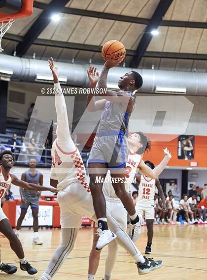 Thumbnail 2 in Orange Park vs Bolles (Battle For the Island) photogallery.