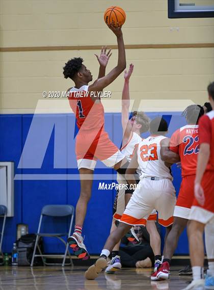 Thumbnail 2 in GRACE Christian vs. Voyager Academy (Phenom City of Oaks Classic) photogallery.