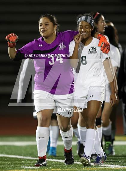 Thumbnail 1 in Pinole Valley @ El Cerrito (CIF NCS D3 1st Round) photogallery.