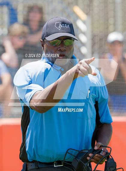 Thumbnail 1 in Smith Valley vs. Indian Springs (NIAA 1A State Championship - Game 2) photogallery.