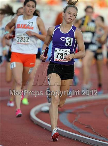 Thumbnail 3 in 85th Clyde Littlefield Texas Relays (Girls Day 1) photogallery.