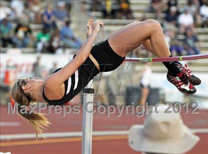 Thumbnail 3 in 85th Clyde Littlefield Texas Relays (Girls Day 1) photogallery.