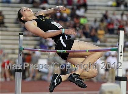 Thumbnail 2 in 85th Clyde Littlefield Texas Relays (Girls Day 1) photogallery.