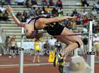 Thumbnail 2 in 85th Clyde Littlefield Texas Relays (Girls Day 1) photogallery.