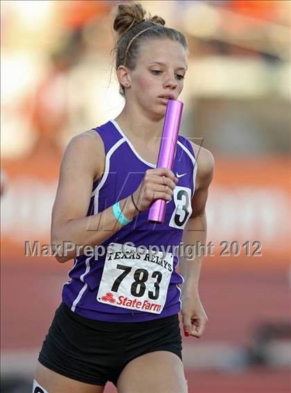 Thumbnail 3 in 85th Clyde Littlefield Texas Relays (Girls Day 1) photogallery.