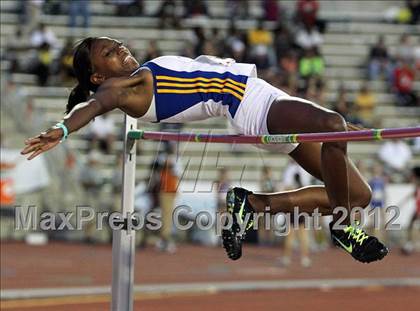 Thumbnail 3 in 85th Clyde Littlefield Texas Relays (Girls Day 1) photogallery.