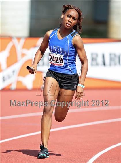 Thumbnail 2 in 85th Clyde Littlefield Texas Relays (Girls Day 1) photogallery.