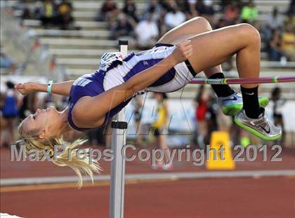 Thumbnail 1 in 85th Clyde Littlefield Texas Relays (Girls Day 1) photogallery.