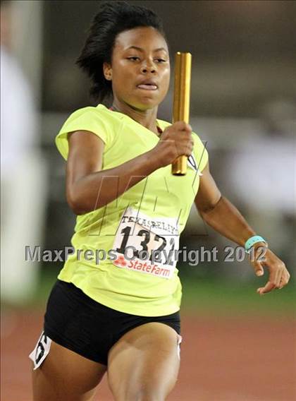 Thumbnail 3 in 85th Clyde Littlefield Texas Relays (Girls Day 1) photogallery.