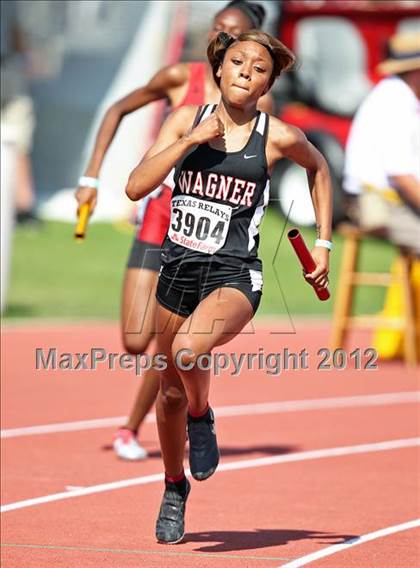 Thumbnail 1 in 85th Clyde Littlefield Texas Relays (Girls Day 1) photogallery.