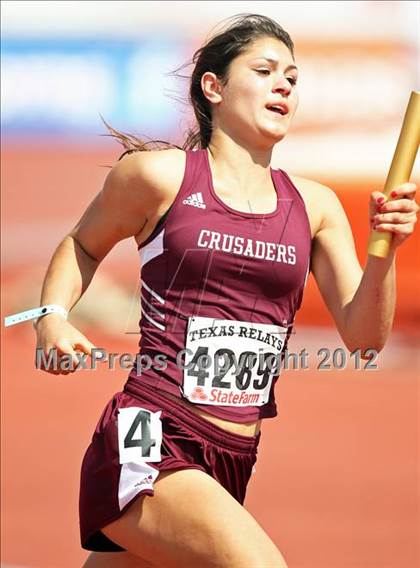 Thumbnail 3 in 85th Clyde Littlefield Texas Relays (Girls Day 1) photogallery.