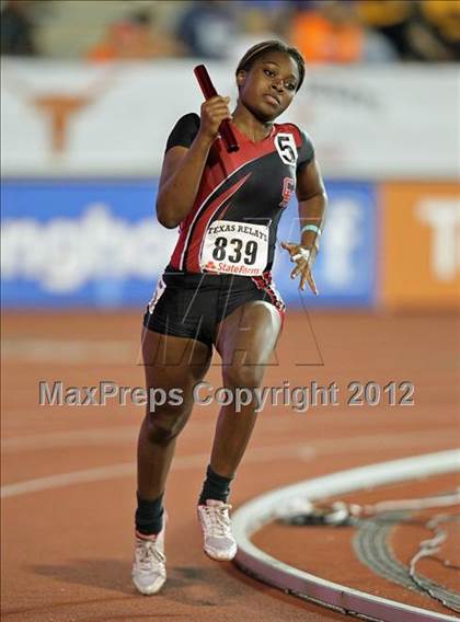 Thumbnail 3 in 85th Clyde Littlefield Texas Relays (Girls Day 1) photogallery.