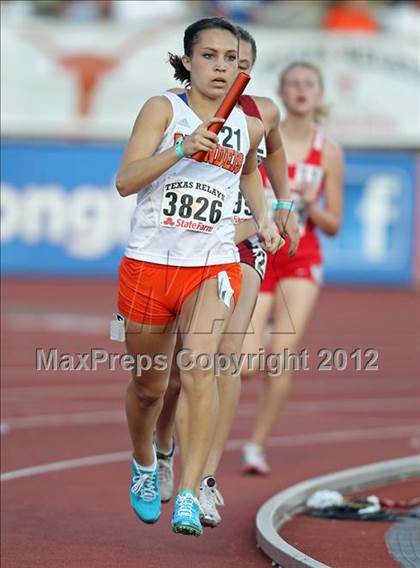 Thumbnail 2 in 85th Clyde Littlefield Texas Relays (Girls Day 1) photogallery.