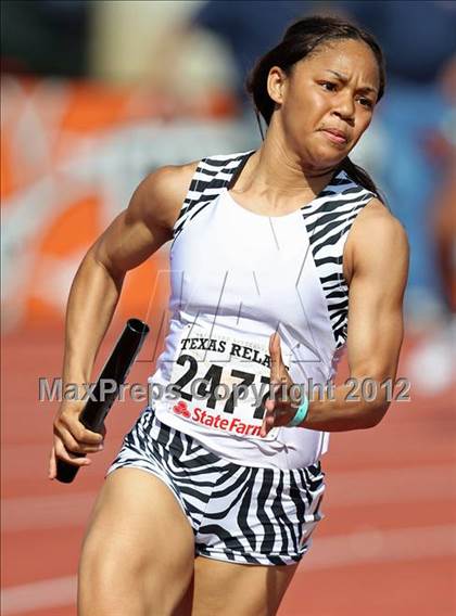 Thumbnail 3 in 85th Clyde Littlefield Texas Relays (Girls Day 1) photogallery.