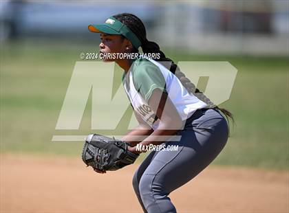 Thumbnail 1 in Maywood Academy vs Narbonne CIF LAC Division 3 Quarterfinal photogallery.