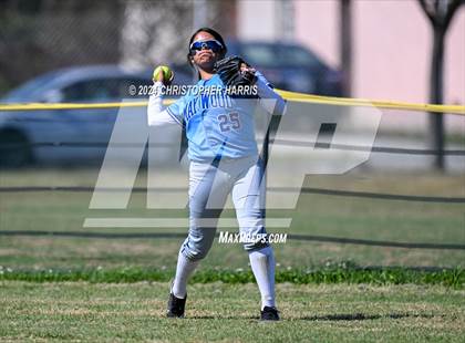 Thumbnail 1 in Maywood Academy vs Narbonne CIF LAC Division 3 Quarterfinal photogallery.