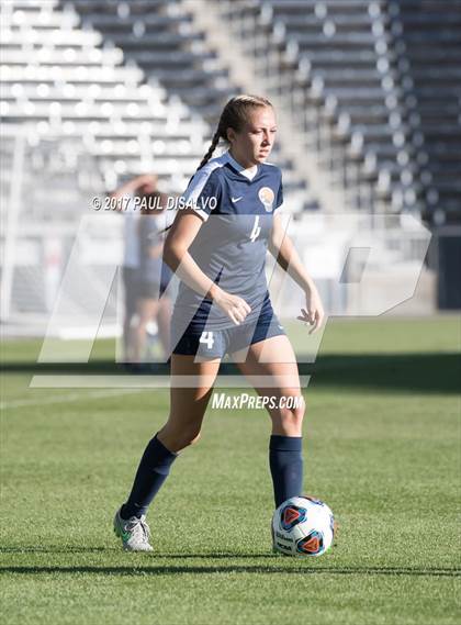 Thumbnail 2 in D'Evelyn vs. Evergreen (CHSAA 4A Final) photogallery.