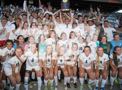 Thumbnail 3 in D'Evelyn vs. Evergreen (CHSAA 4A Final) photogallery.