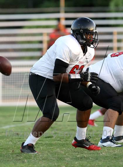 Thumbnail 3 in Dominguez vs. St. John Bosco photogallery.