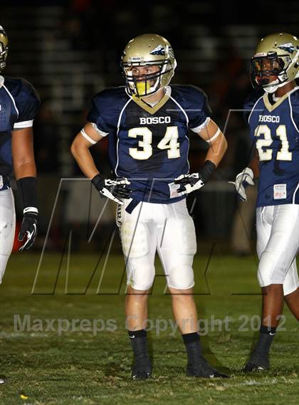 Thumbnail 3 in Dominguez vs. St. John Bosco photogallery.