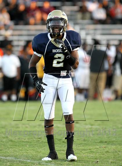 Thumbnail 3 in Dominguez vs. St. John Bosco photogallery.