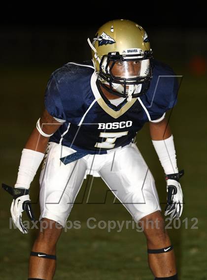 Thumbnail 2 in Dominguez vs. St. John Bosco photogallery.