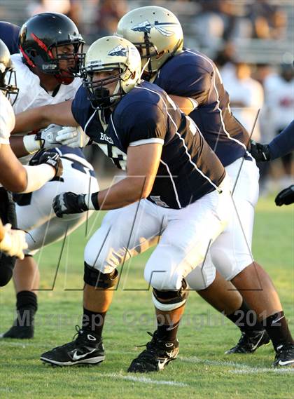 Thumbnail 3 in Dominguez vs. St. John Bosco photogallery.
