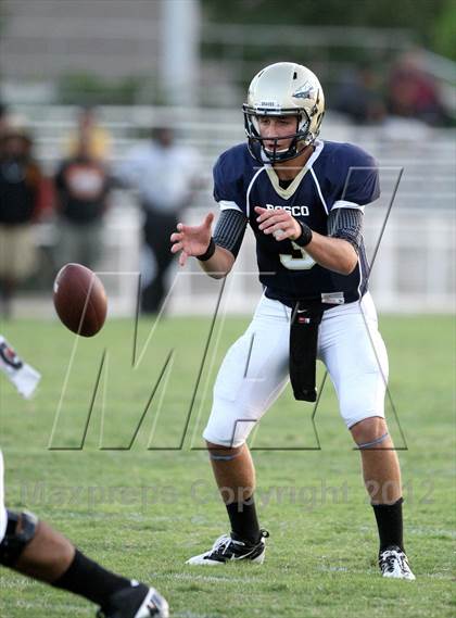 Thumbnail 1 in Dominguez vs. St. John Bosco photogallery.