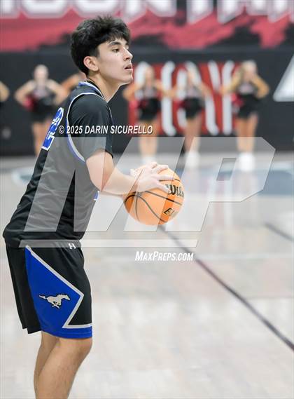 Thumbnail 2 in Dobson @ Red Mountain photogallery.