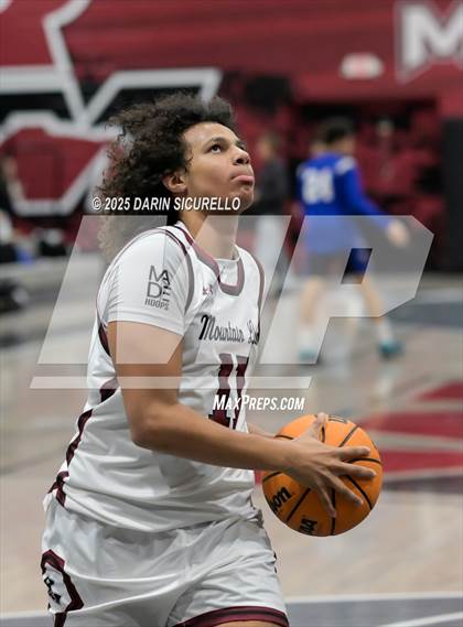 Thumbnail 2 in Dobson @ Red Mountain photogallery.