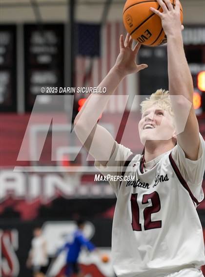 Thumbnail 3 in Dobson @ Red Mountain photogallery.