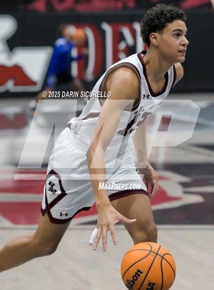 Thumbnail 2 in Dobson @ Red Mountain photogallery.