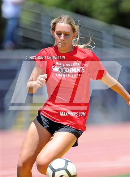 Thumbnail 2 in Capistrano Valley vs. San Clemente (Summer League) photogallery.