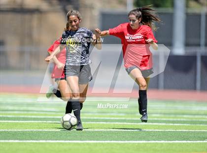 Thumbnail 2 in Capistrano Valley vs. San Clemente (Summer League) photogallery.